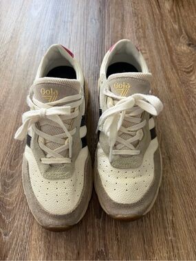 Women’s Gola Shoes